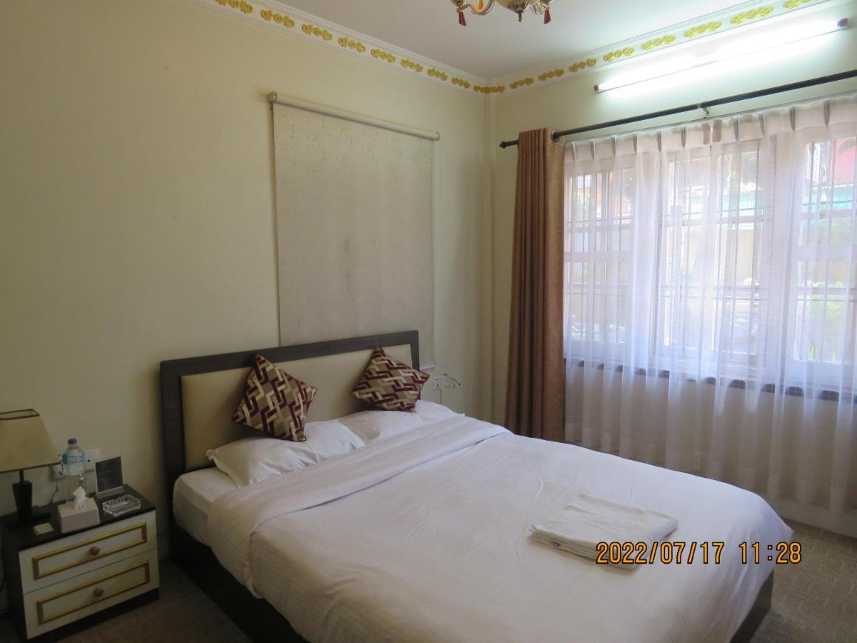 Bed and Breakfast Hidden Leaf Lalitpur Exterior foto